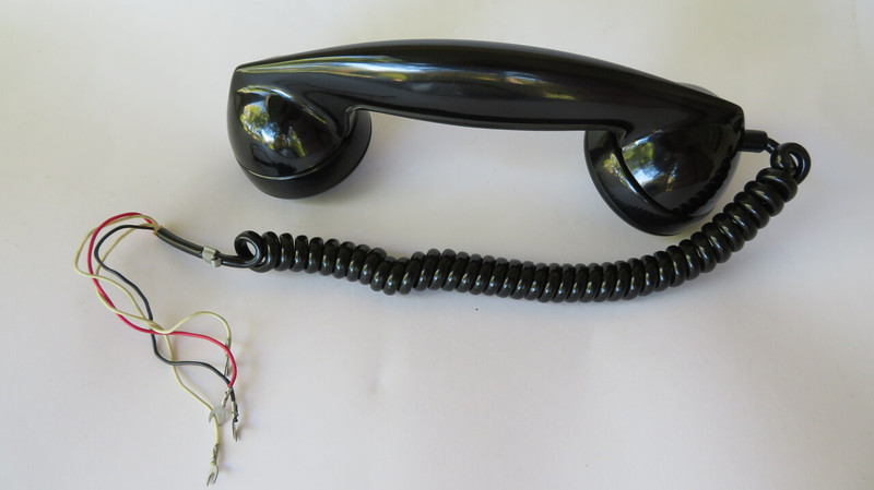 F3  bakelite handset NOS with cord