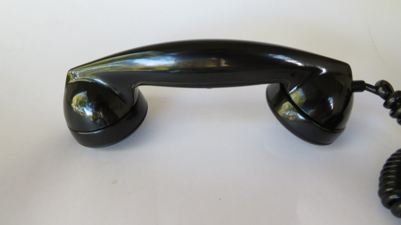 F3  bakelite handset NOS with cord