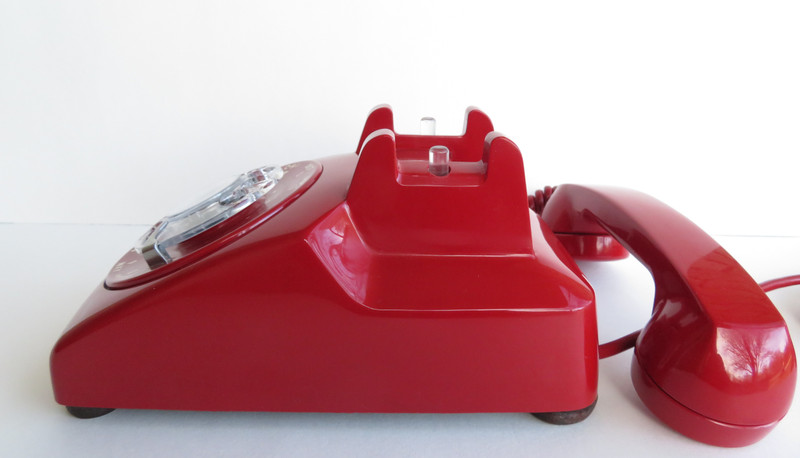    Red Kellogg 500 telephone 