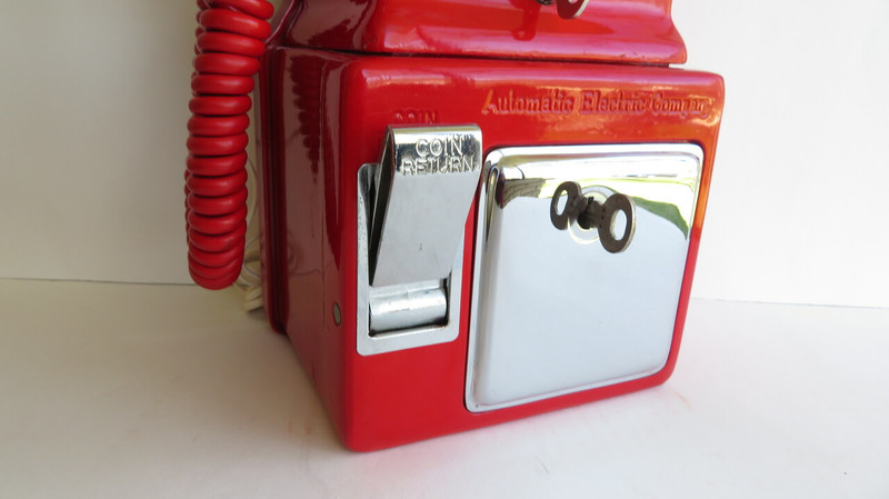   Red / Chrome AE 3 slot Payphone