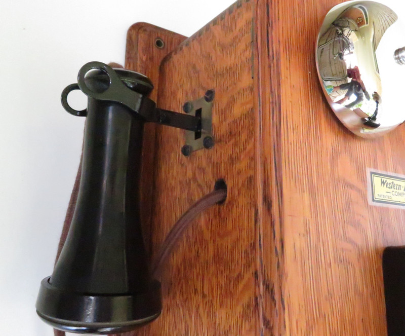  Quartersawn Oak 1908  wall phone Western Electric 