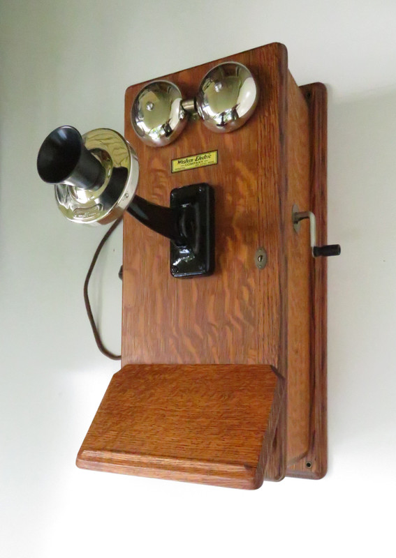  Quartersawn Oak 1908  wall phone Western Electric 