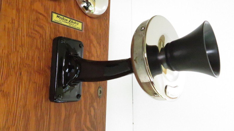  Quartersawn Oak 1908  wall phone Western Electric 
