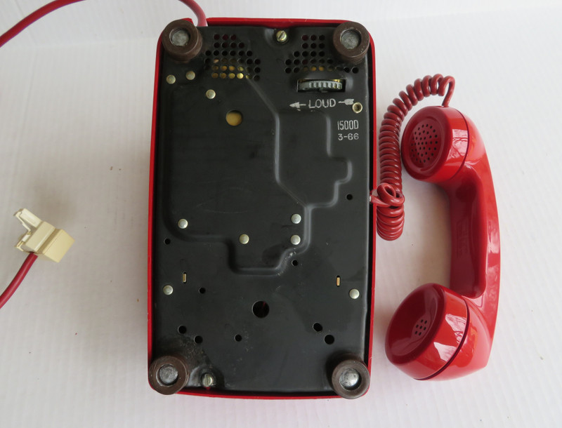 Red 1500 Western Electric Touch tone phone   