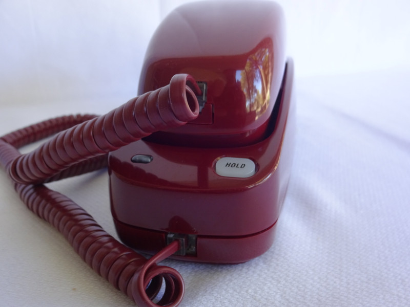  Trimline Burgundy touchtone NOS Signature series AT&T