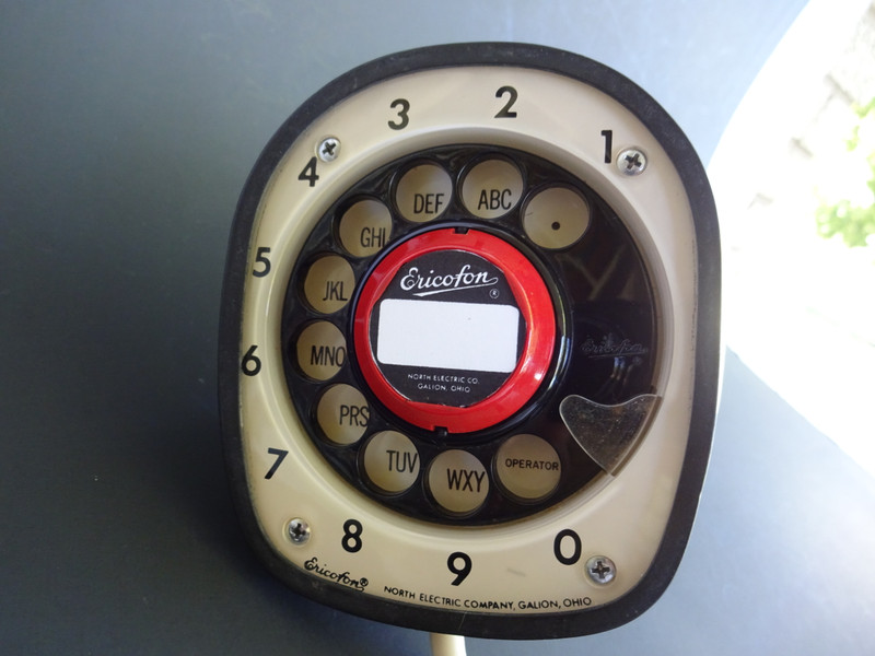 Pearl White  Ericofon  Fully working Beauty rotary dial