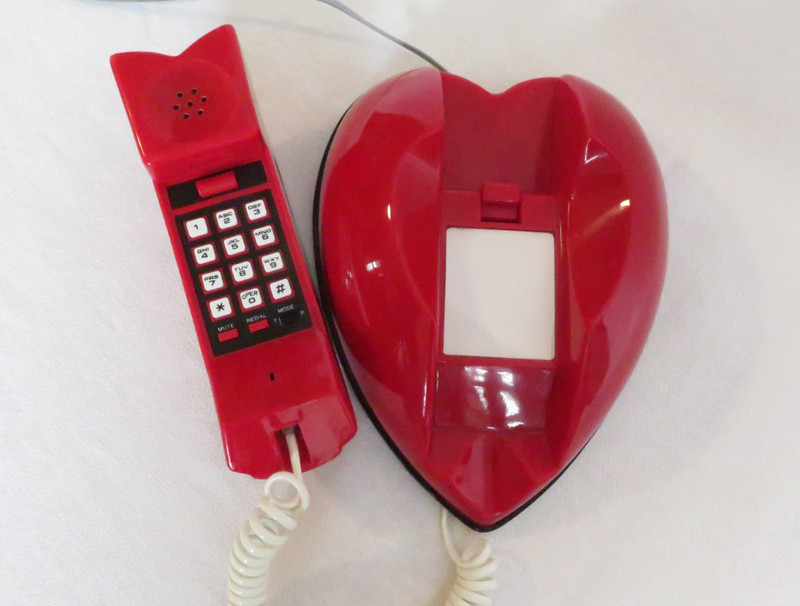 Heart II Novelty phone