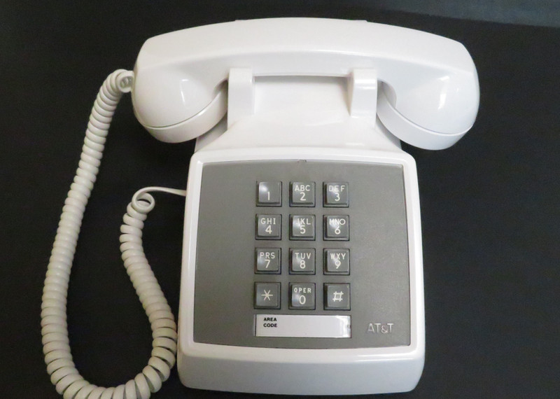 White  2500 Touch tone phone New in the box NOS