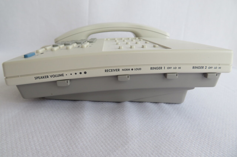 2 Line Speakerphone AT&TModel 822 New in the box