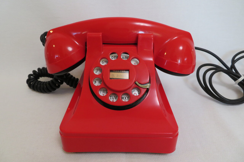   Vintage Western Electric 302 Bakelite   Rotary Telephone/ Red cover