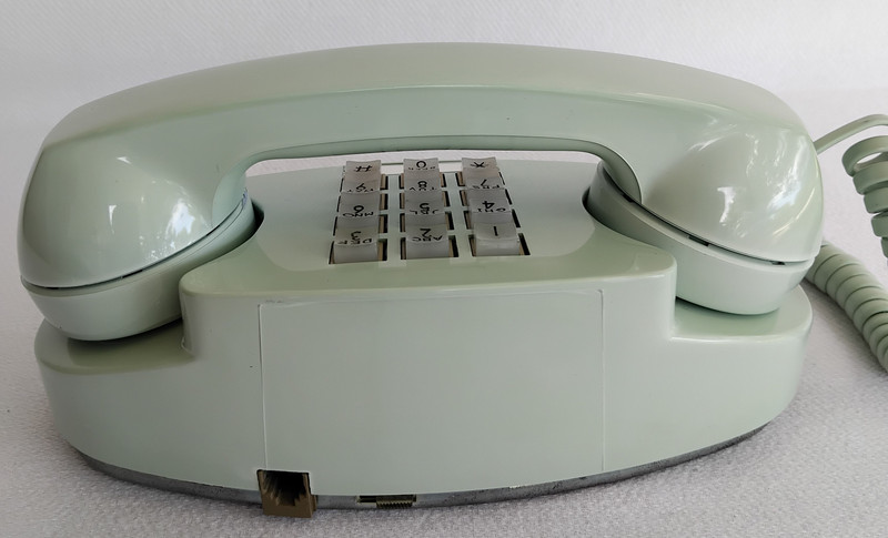 Cameo Green  Princess phone AT&T touch tone, works