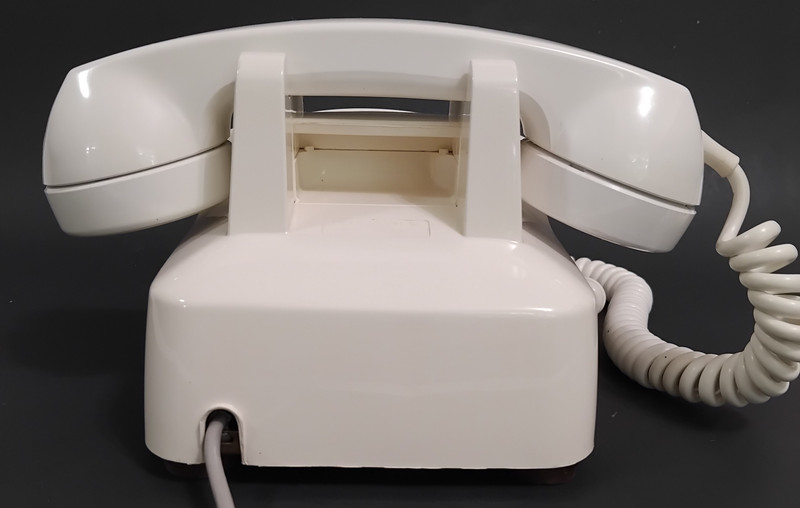    White  510 Telephone Western Electric FANTASTIC condition