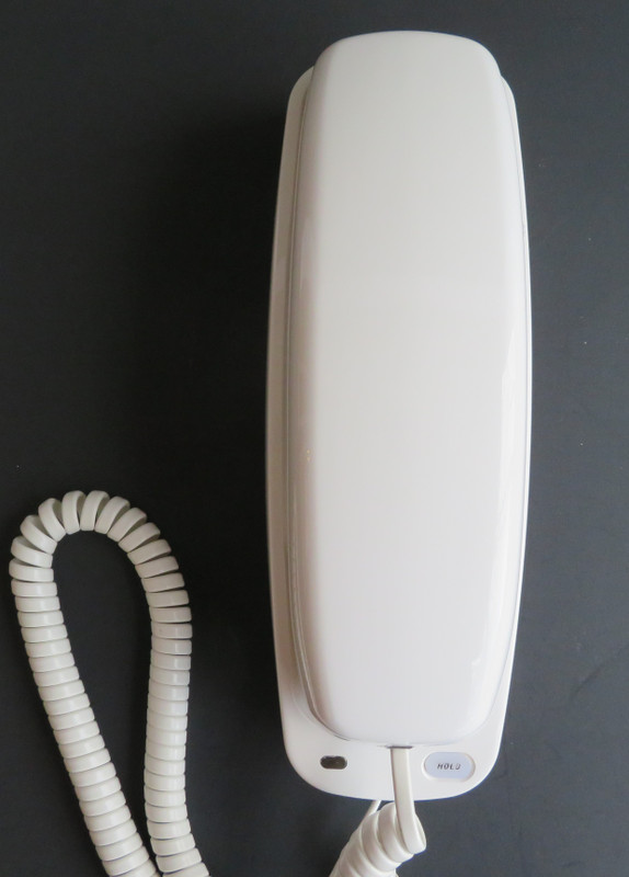   Trimline White  touchtone NOS Signature series AT&T