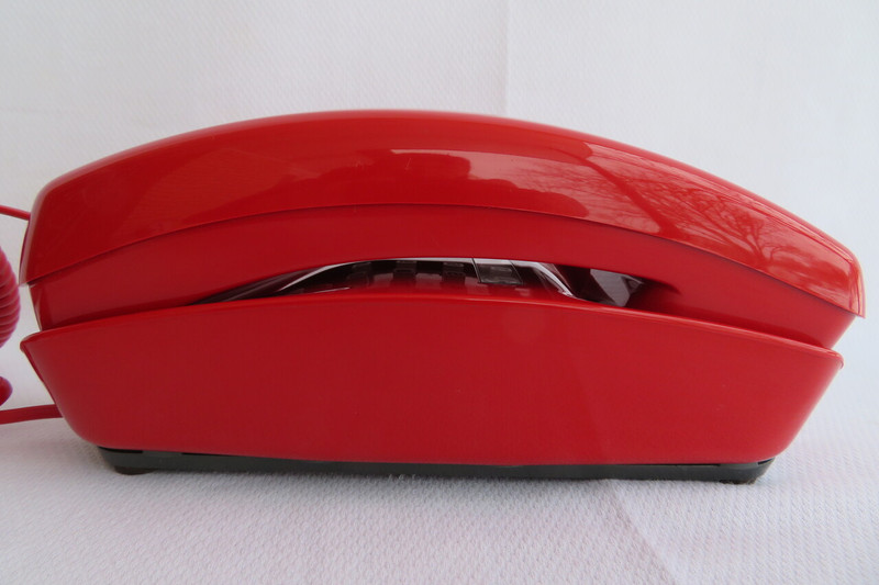 Bright RED  Western Electric Trimline desk Touch tone phone