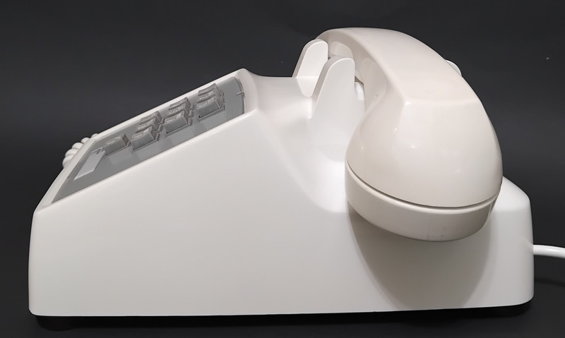 White 1500 Touch tone phone Western Electric  10 button