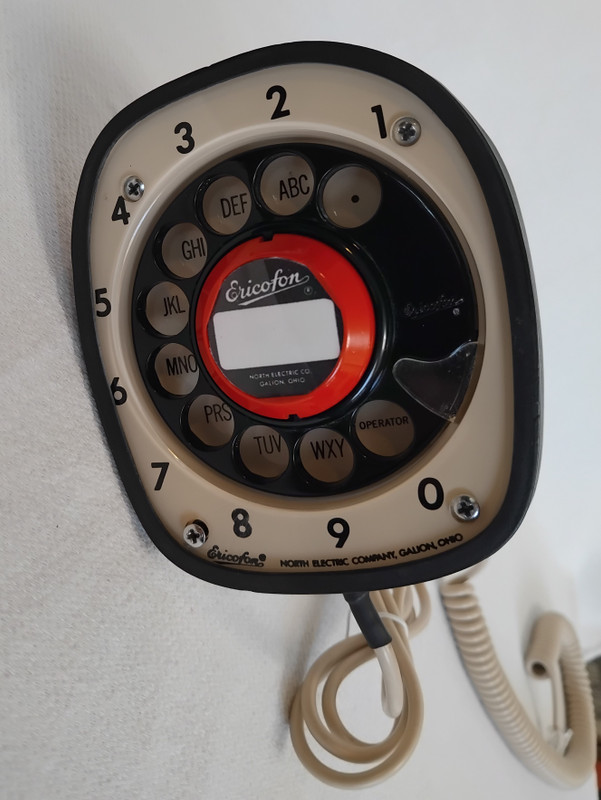 Sahara Beige  Ericofon  Fully working Beauty rotary dial