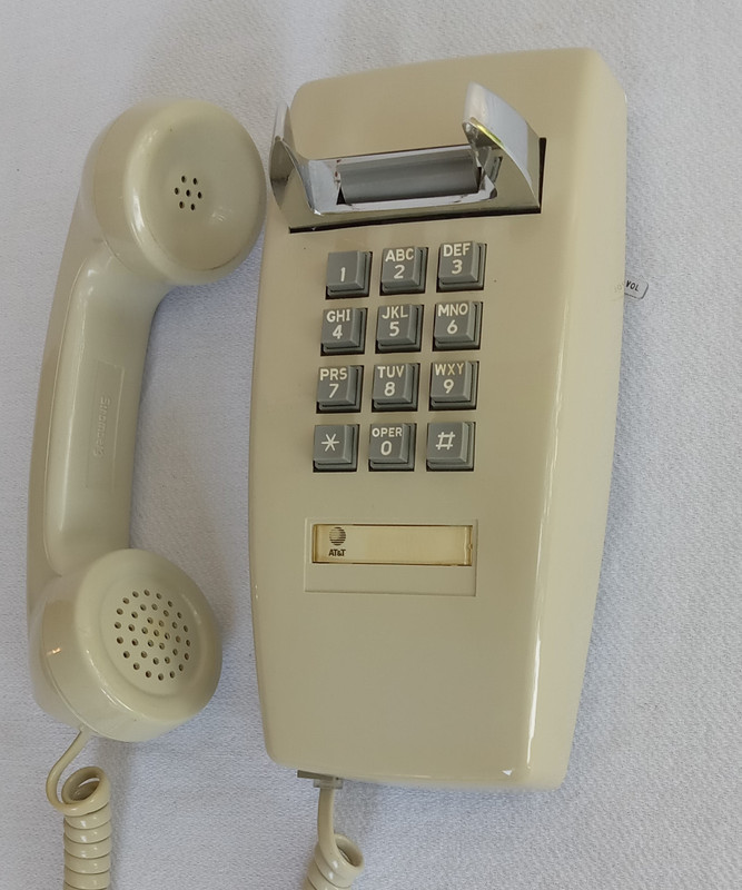 Icory 2554 Touch tone4telephone made by Stromberg Carlson| Old