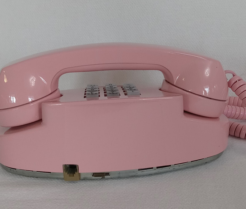 Pink Princess Western Electric 2702 touctone phone 