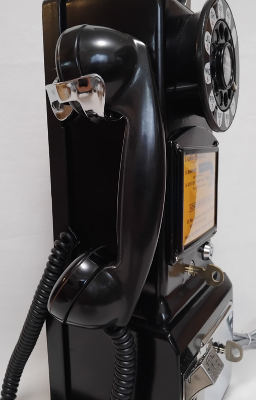  233G Payphone 3 slot pay phone  Western Electric