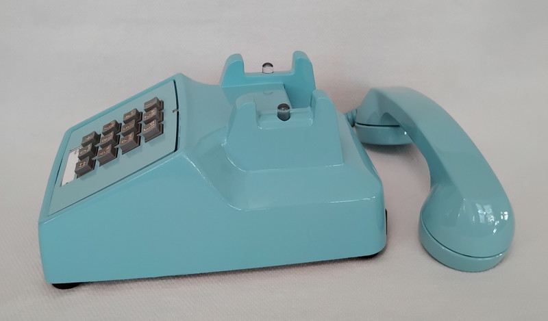 Aqua blue 2500  Western Electric phone