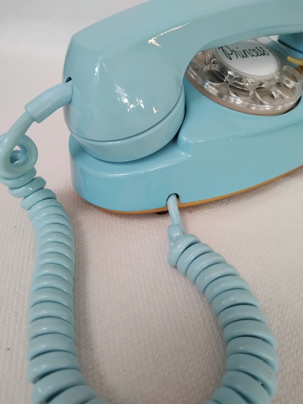  Aqua blue Princess  telephone   Kellogg/   ITT