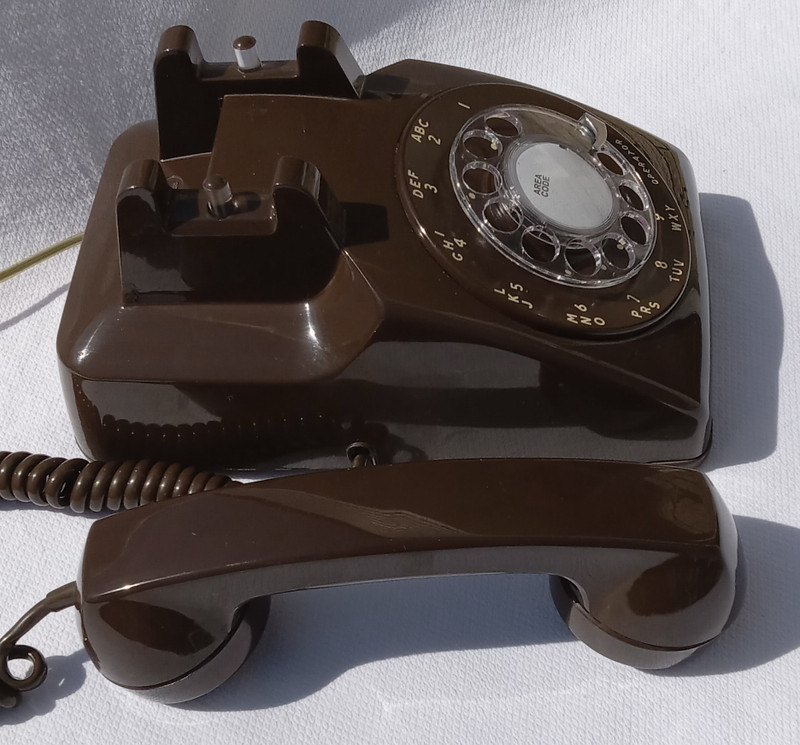 Western Electric 500 brown  Telephone