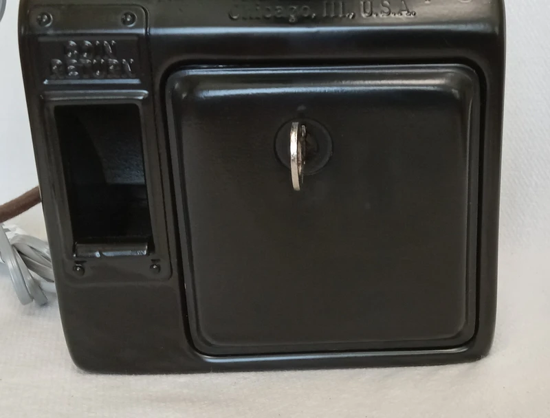   2 piece    3 slot Payphone Working  Older Version