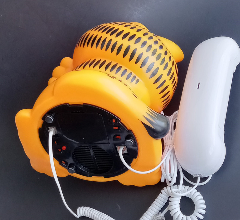 Garfield  Telephone,  Talking Cat Telephone, NEW