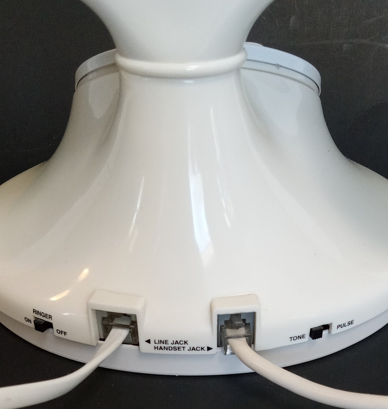  MICROTEL Landline Telephone White Model 966, works