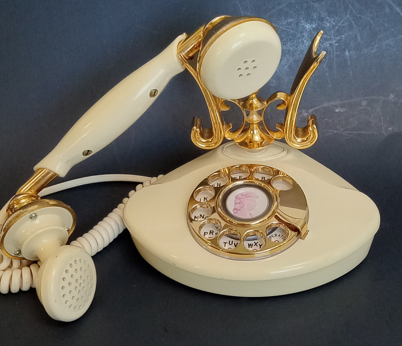 French Style Rotary Phone Radio Shack Cutie Ivory Gold, works