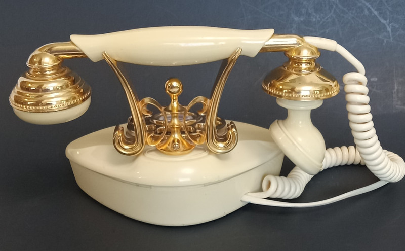 French Style Rotary Phone Radio Shack Cutie Ivory Gold, works