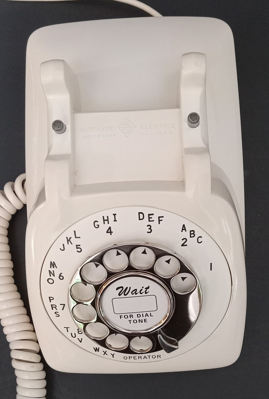 Fantastic White AE80 by Automatic Electric phone