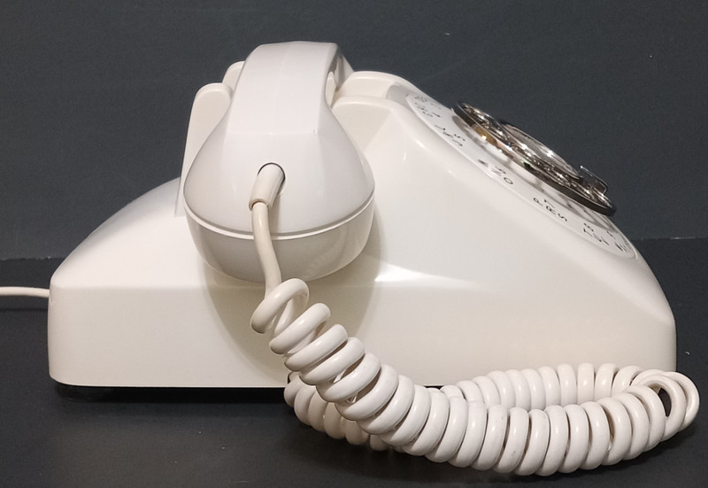 Fantastic White AE80 by Automatic Electric phone