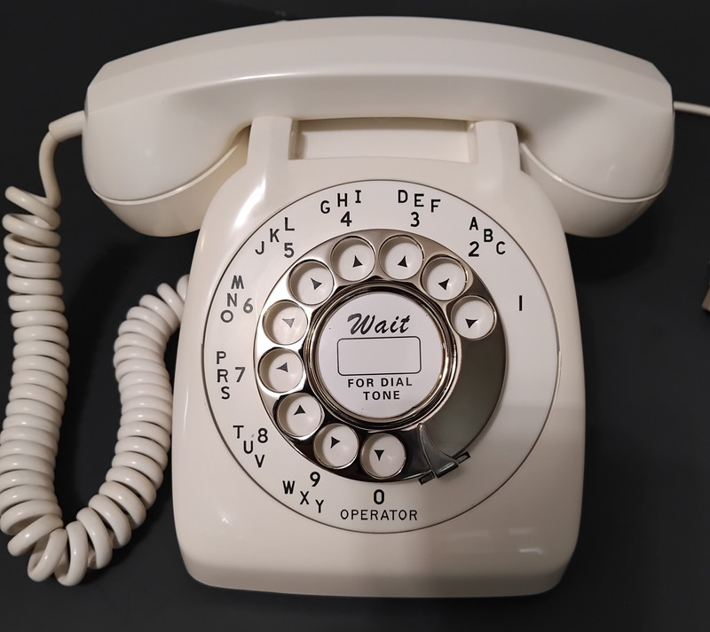 Fantastic White AE80 by Automatic Electric phone