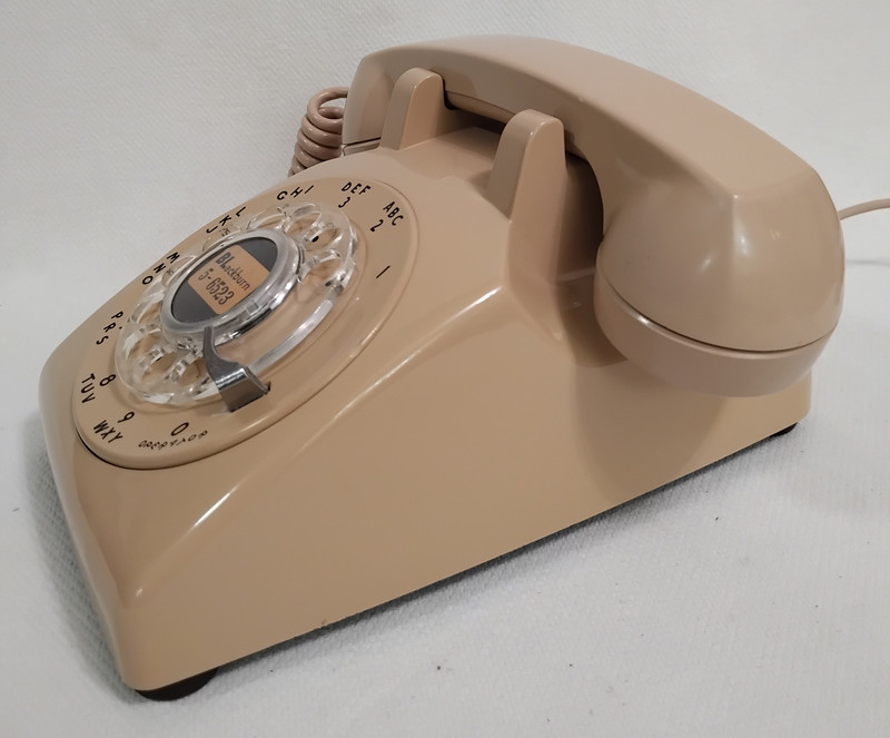 Western Electric 500 desk phone Rose Beige WE 1954  "Blackburn"