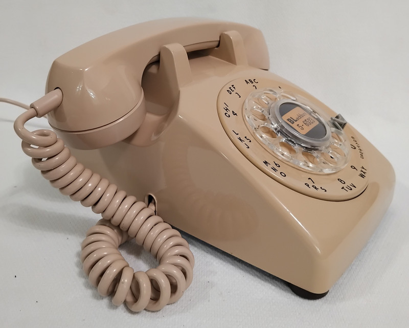 Western Electric 500 desk phone Rose Beige WE 1954  "Blackburn"