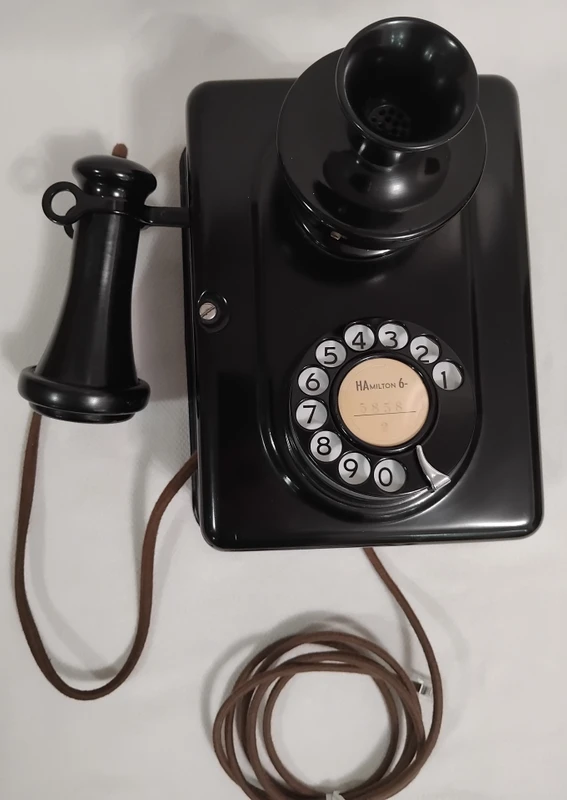   Automatic Electric 1920s metal wall phone Type 21