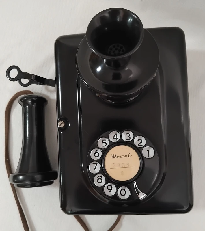   Automatic Electric 1920s metal wall phone Type 21