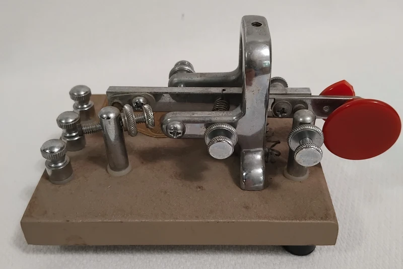  VIBROPLEX  Railroad Telegraph Key Heavy metal base  telegraph