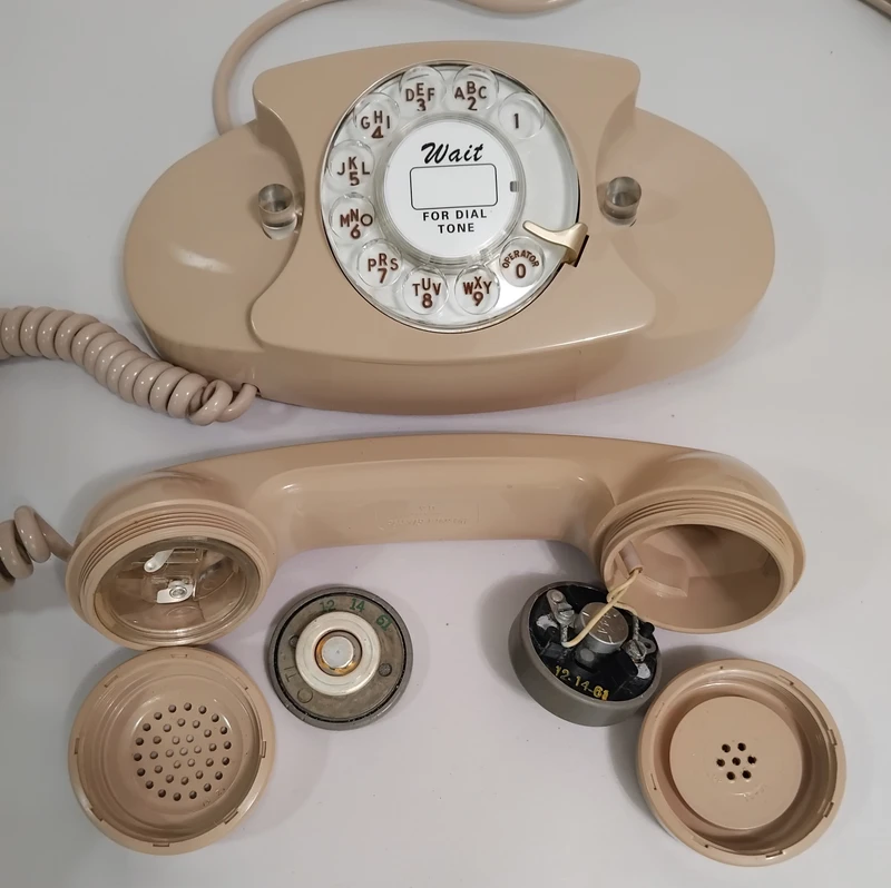 Beige Princess phone 701B  NOS  New in Box
