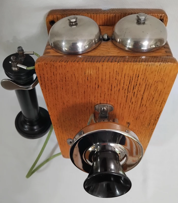 135A Oak party line Wall  phone 1903 Longpole receiver 