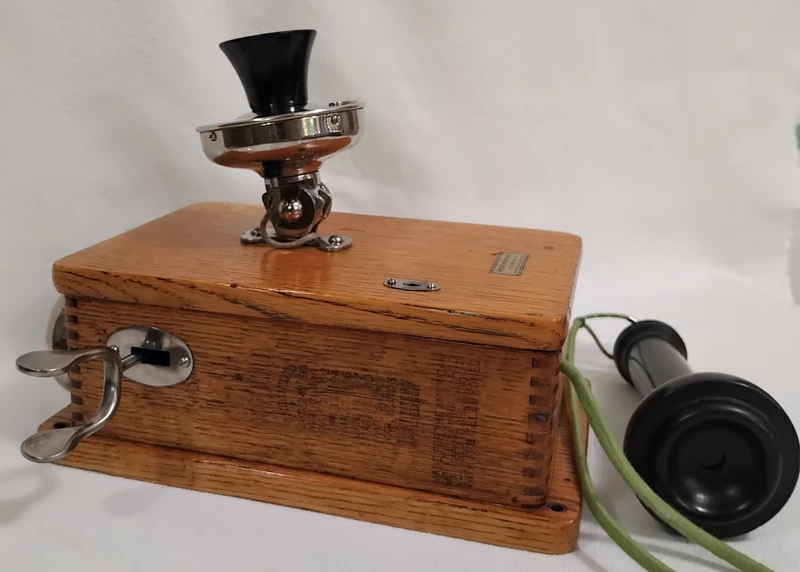 135A Oak party line Wall  phone 1903 Longpole receiver 