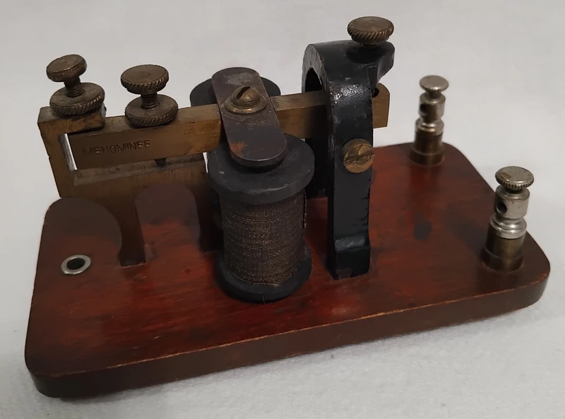 Menominee Railroad Telegraph Key Sounder Wood Base