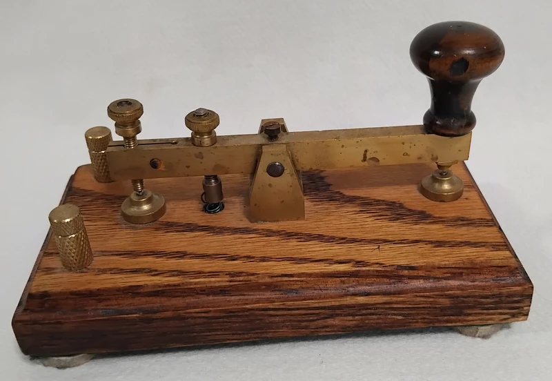 Telegraph Key original wood base telegraph