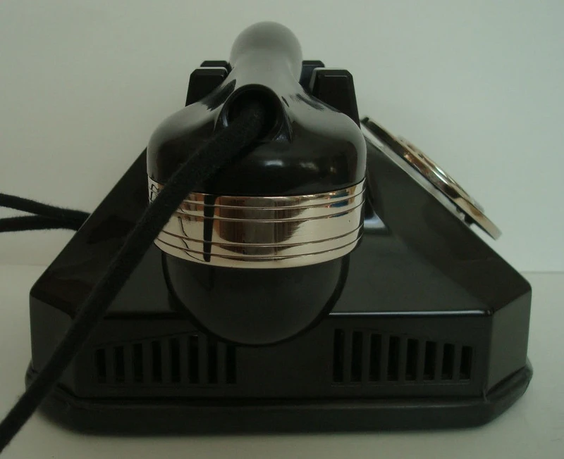 Automatic Electric AE34   Art Deco antique telephone Nickel Plated Trim