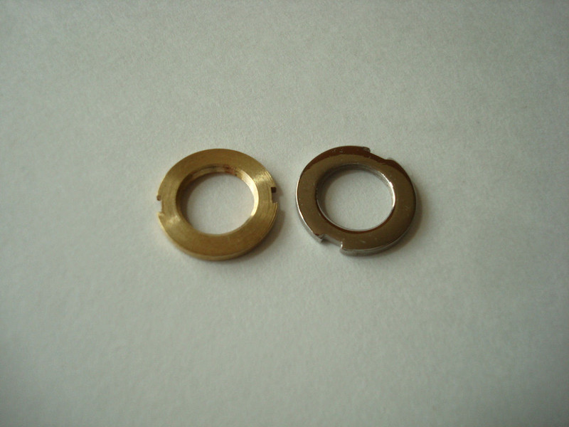 Plunger retaining nut for Monophone