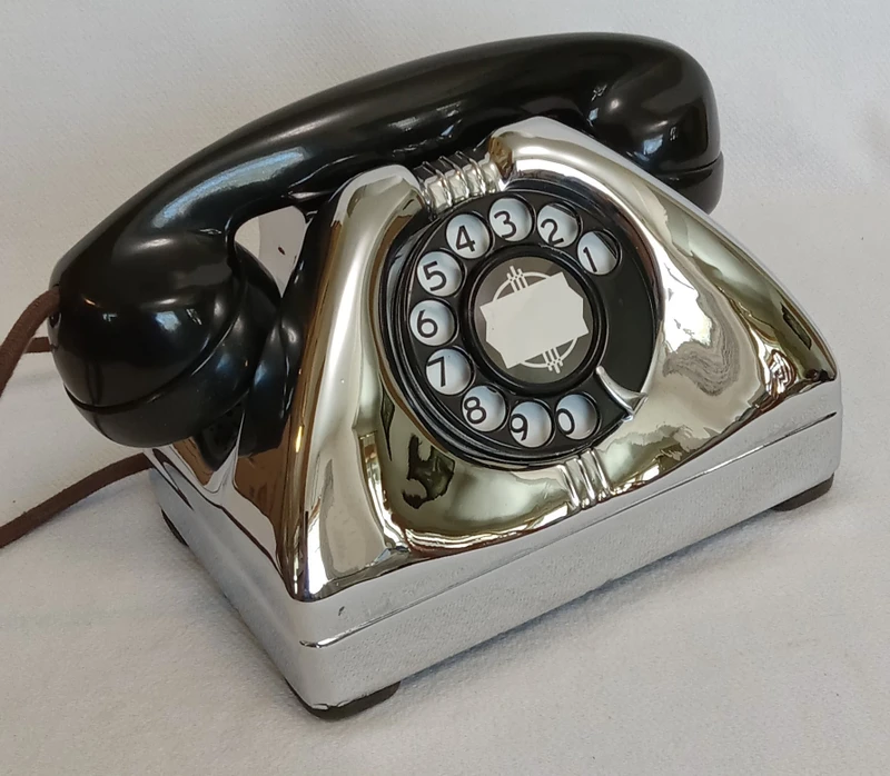 Conneticuit Electric Chrome toaster phone TP6A Army signal corps 