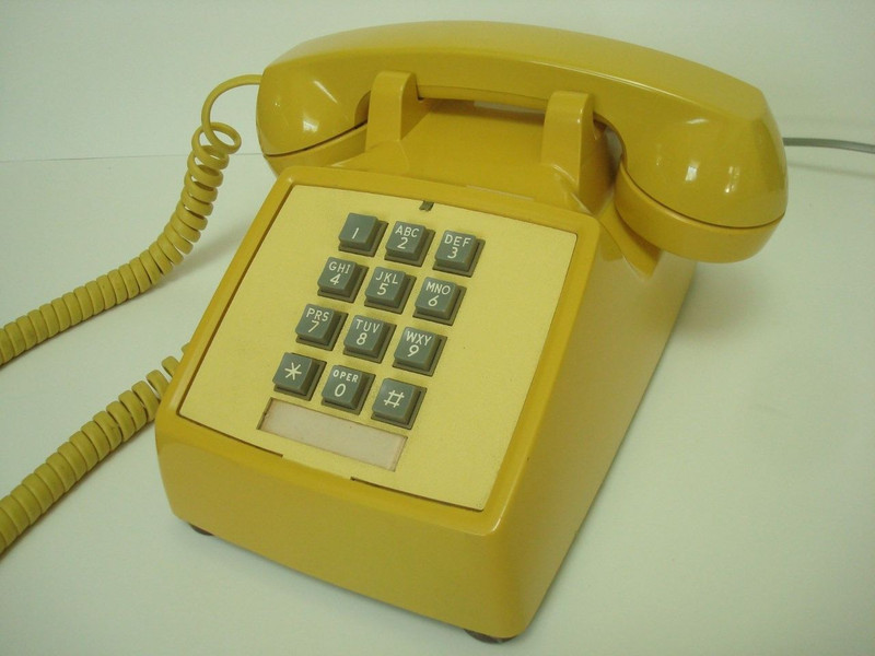 Western Electric  2500DM  in Yellow 