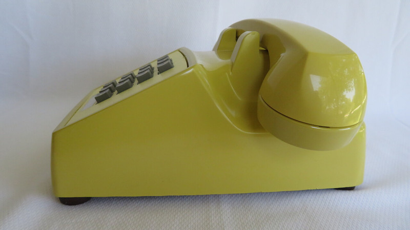 Western Electric 2500DM touch tone phone in Yellow 
