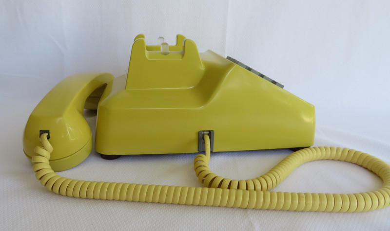 Western Electric 2500DM touch tone phone in Yellow 